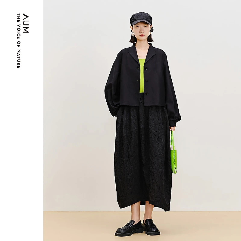 AUM噢姆春夏经典黑色高级显瘦清冷外套M1FZ12328