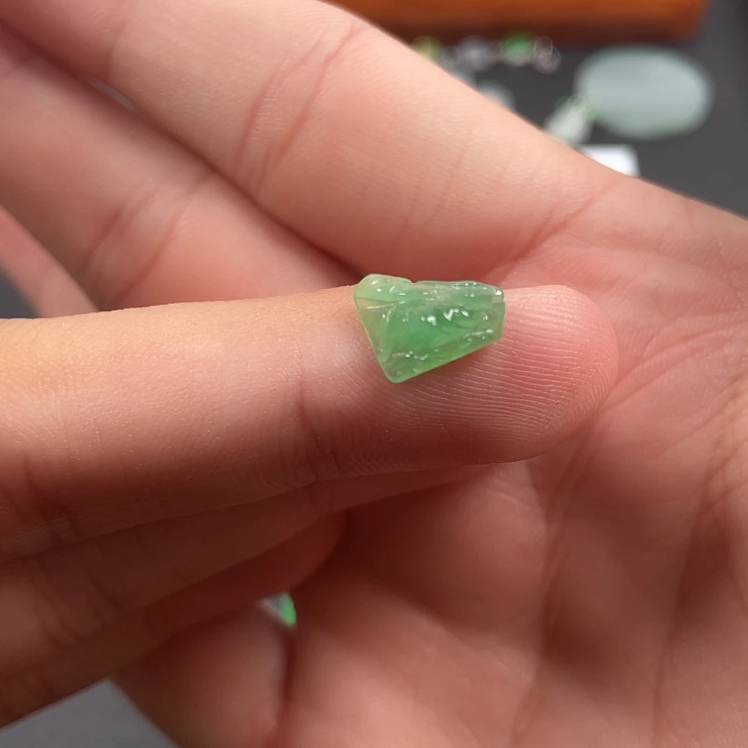 翡翠未镶嵌挂件翡翠珠宝翡翠珠宝