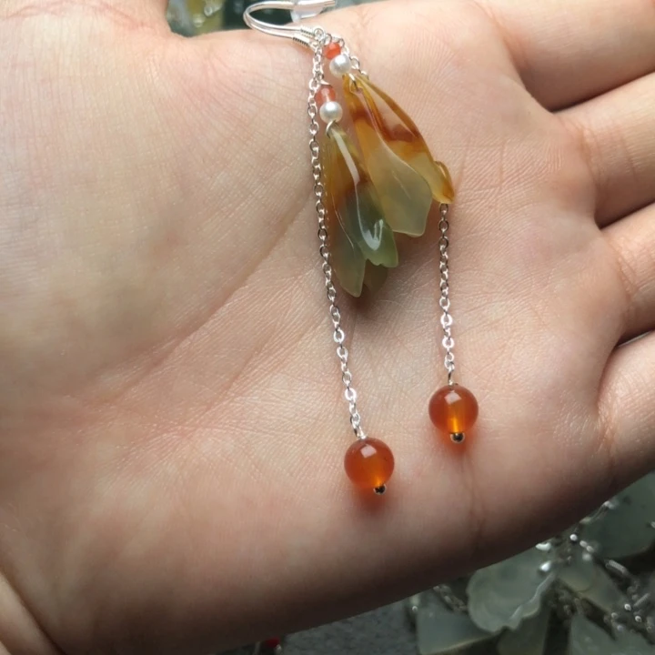 蛇纹石玉耳饰未镶嵌青*