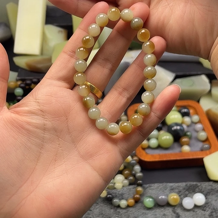 和田玉（糖玉）未镶嵌手链