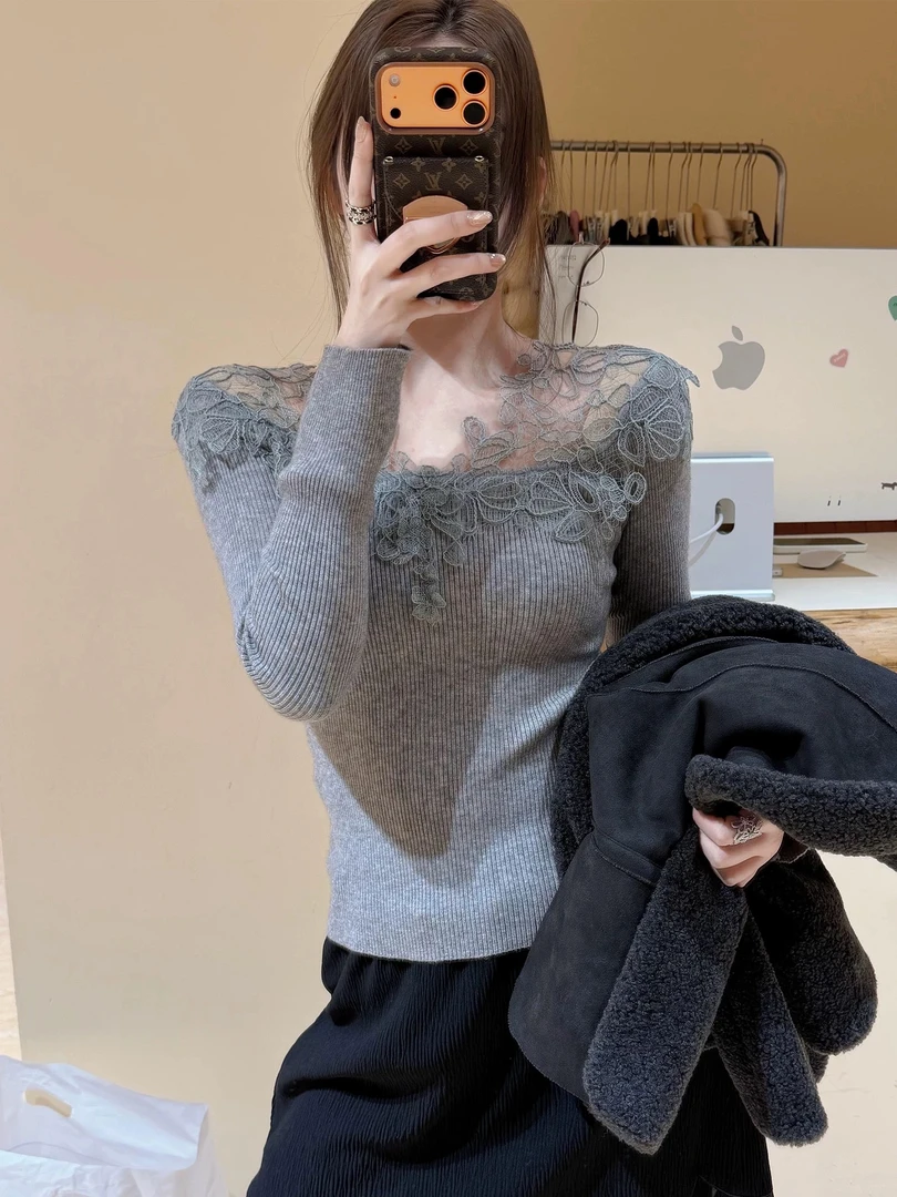 许我耀眼法式甜美风蕾丝一字肩针织衫女秋冬毛衣打底衫上衣8007