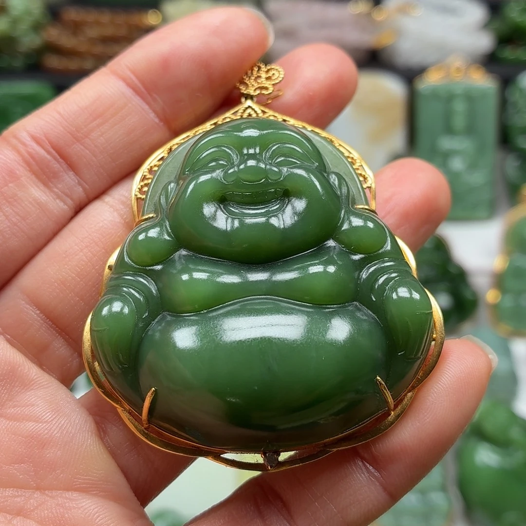 和田玉18K金镶嵌颈饰