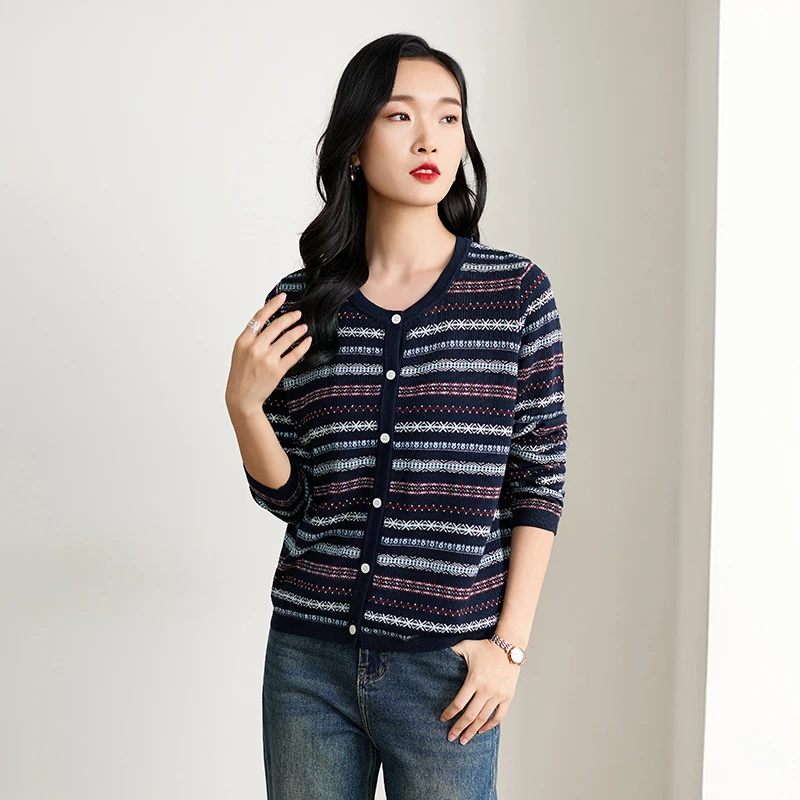 阿吉多长袖针织开衫女秋季2025新款复古民族风小外套大码高级上衣