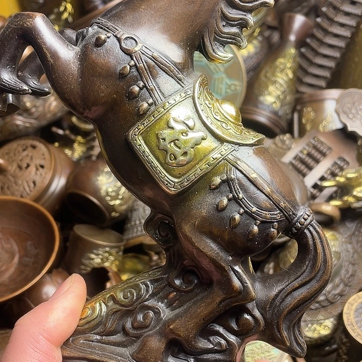 诚信经营铜器摆件
