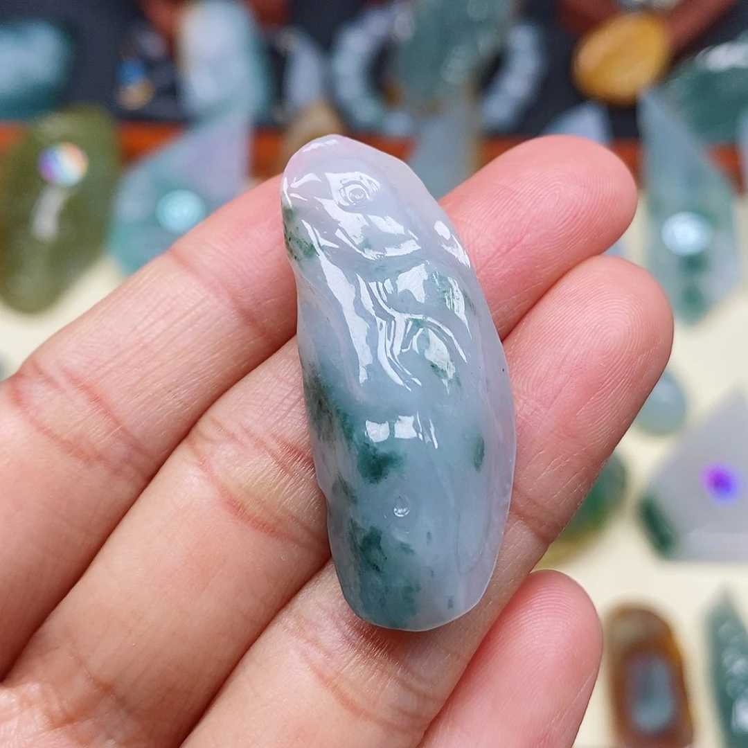 颈饰未镶嵌翡翠翡翠