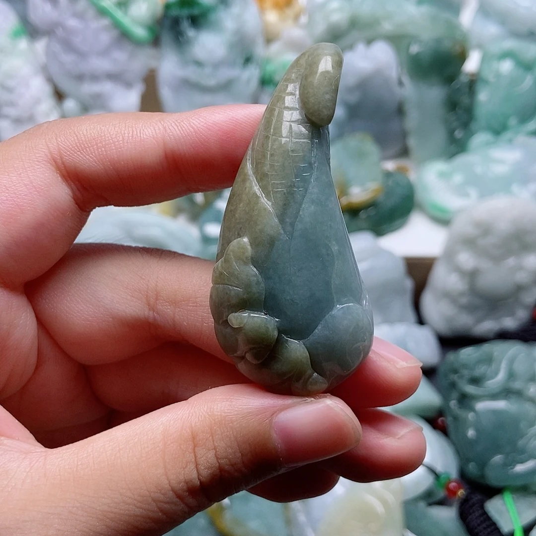 翡翠未镶嵌吊坠(不含链)1