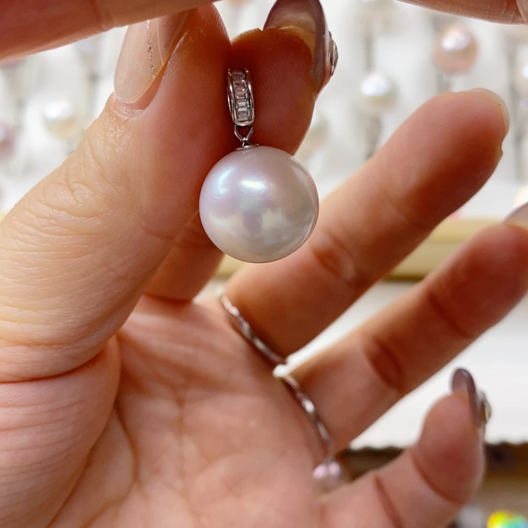 淡水珍珠吊坠(赠链)银S925镶嵌