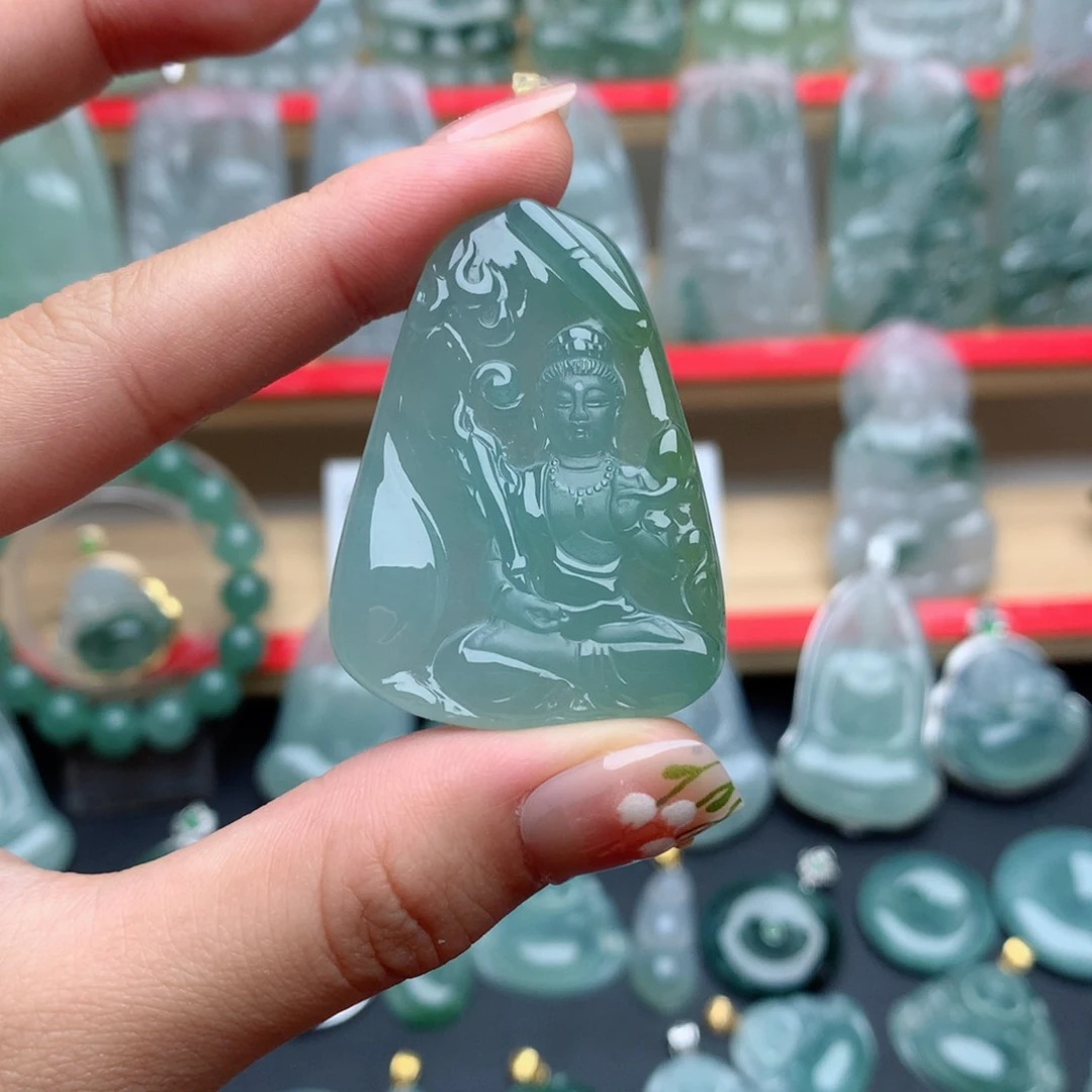 翡翠未镶嵌颈饰小****✨虚空藏