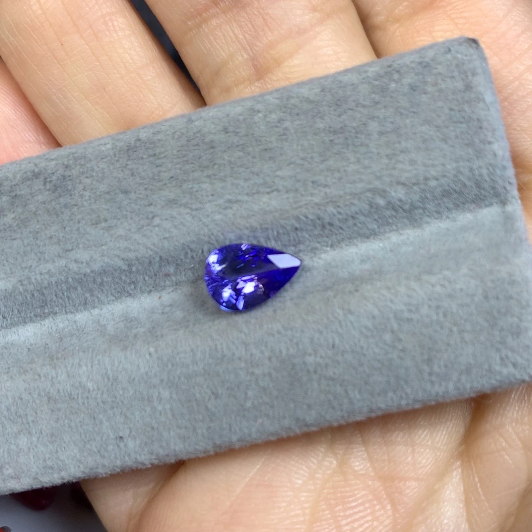 坦桑石裸石未镶嵌1.3ct坦桑石