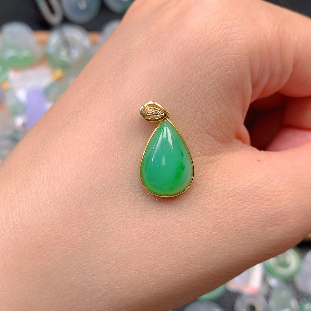 吊坠(不含链)18K金镶嵌翡翠翡翠