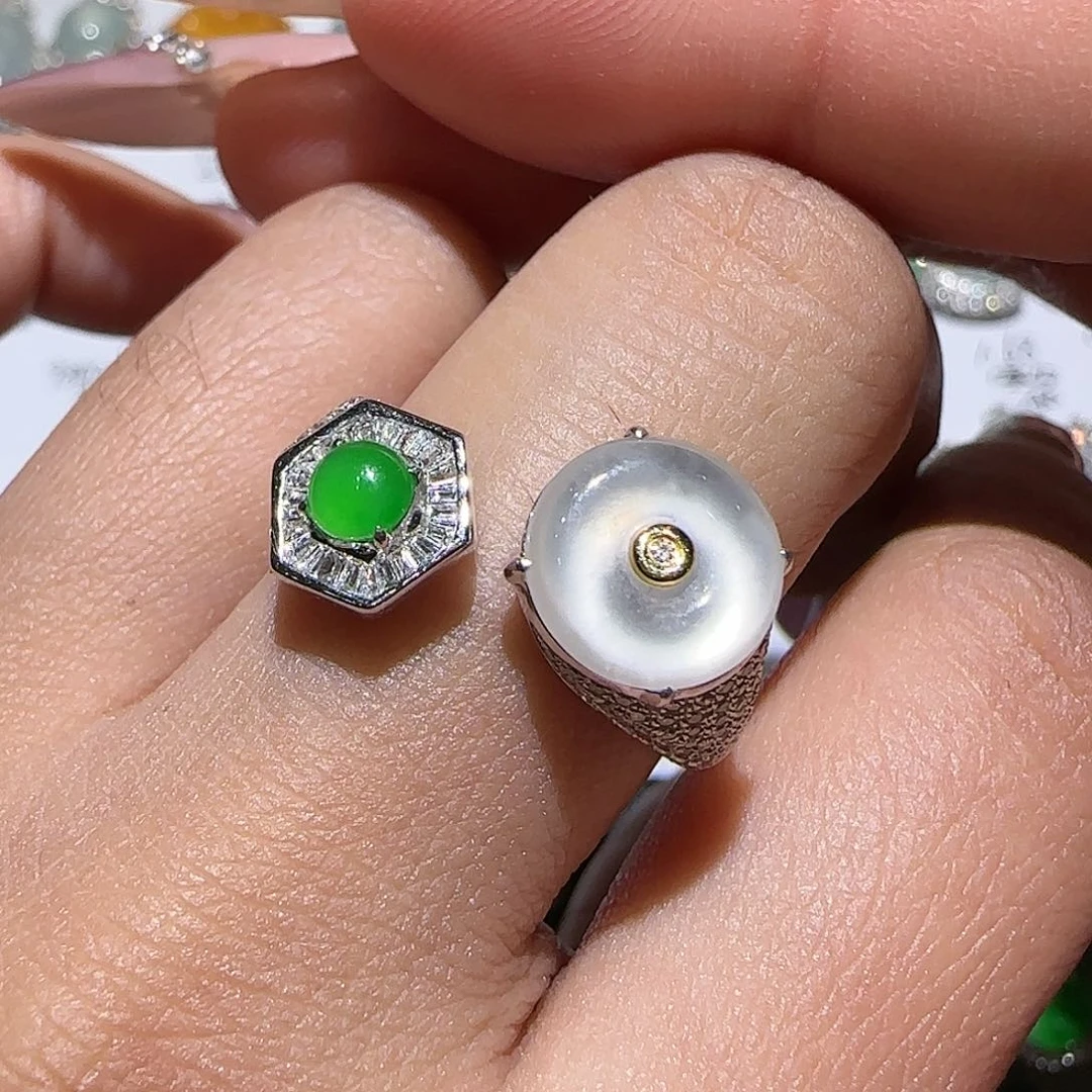 【闪购商品】18K金镶嵌戒指翡翠天然