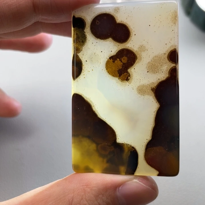 玛瑙/玉髓颈饰未镶嵌穿**空