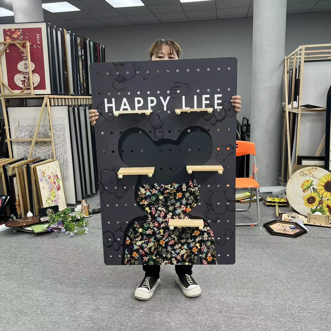 洞洞板暴力熊置物架打印造型墙定制入户玄关遮挡墙面装饰80120