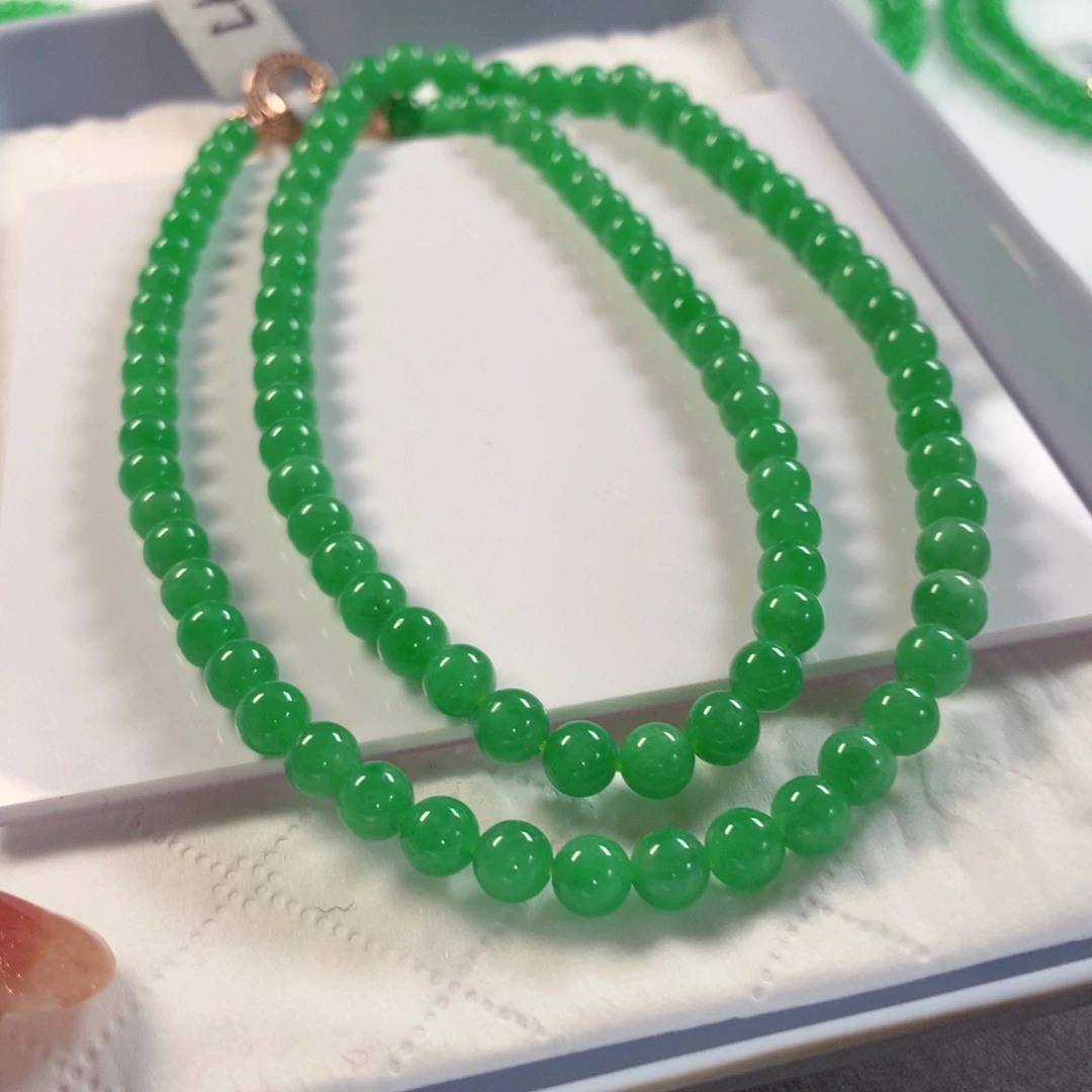 翡翠未镶嵌颈饰项链