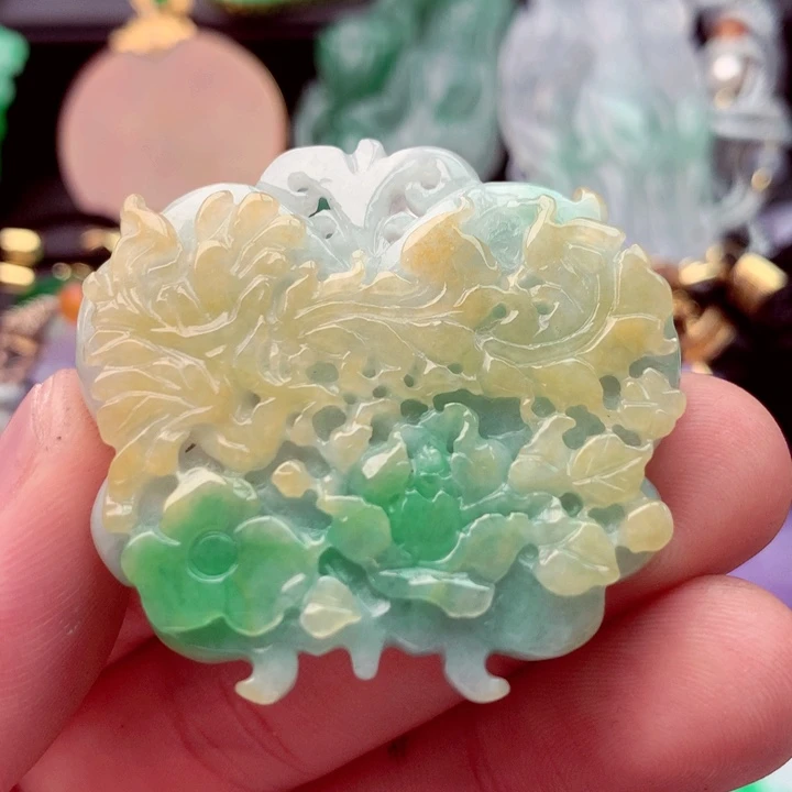 吊坠(不含链)未镶嵌翡翠
