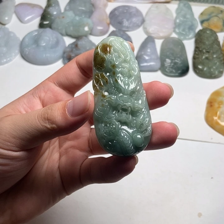 颈饰未镶嵌翡翠龙牌23