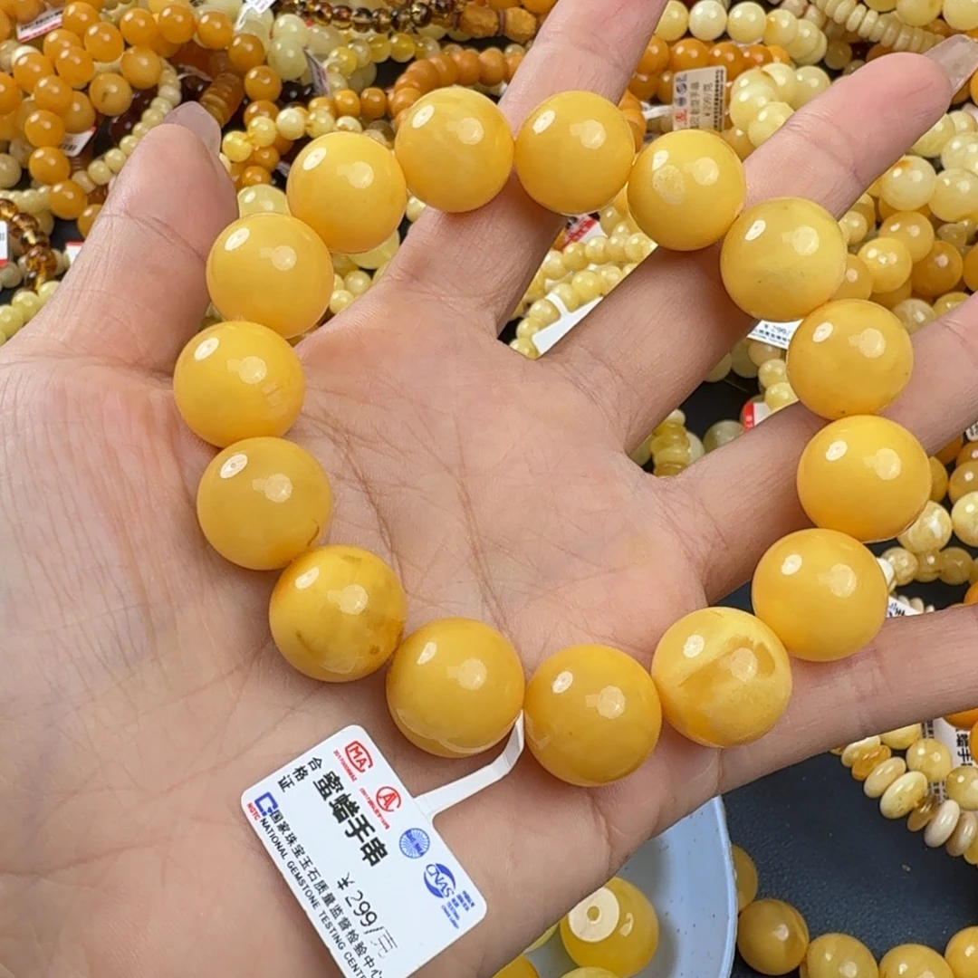 琥珀未镶嵌珠宝奇石