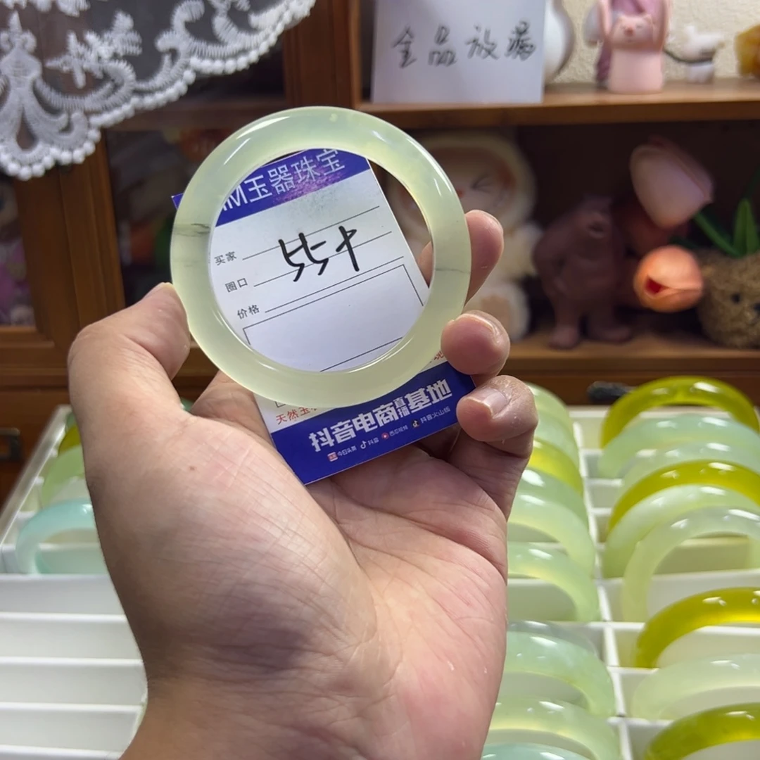 未镶嵌蛇纹石玉手镯132