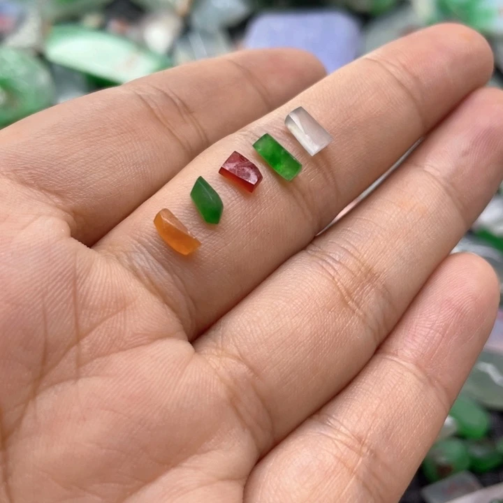 定制翡翠未镶嵌天然翡翠