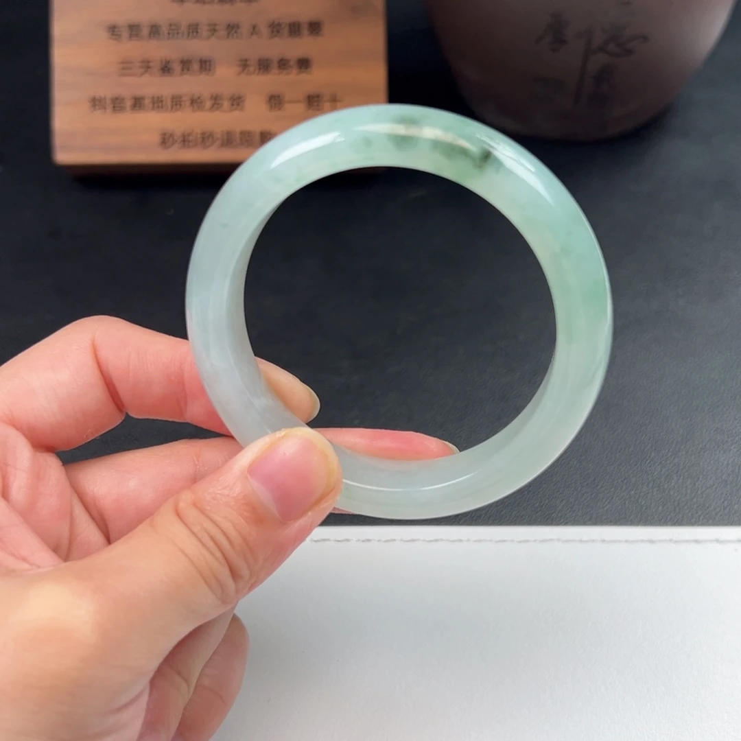 翡翠未镶嵌手镯b111-5