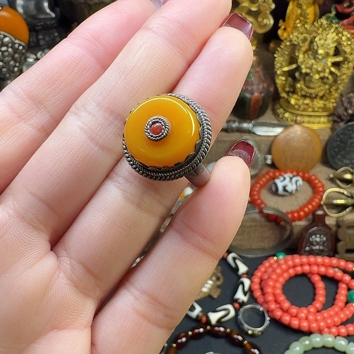 泥塑扎西德勒9996