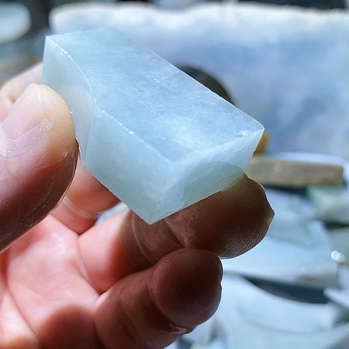 散珠翡翠边角料172