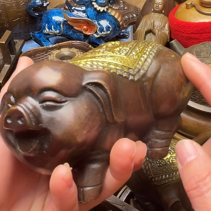 精美铜器批发档口