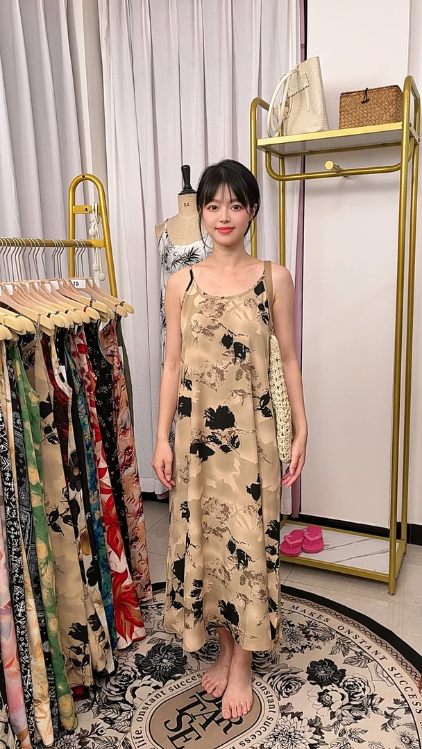 咖色玫瑰花~黑玫瑰时尚性感中国风印花气质女