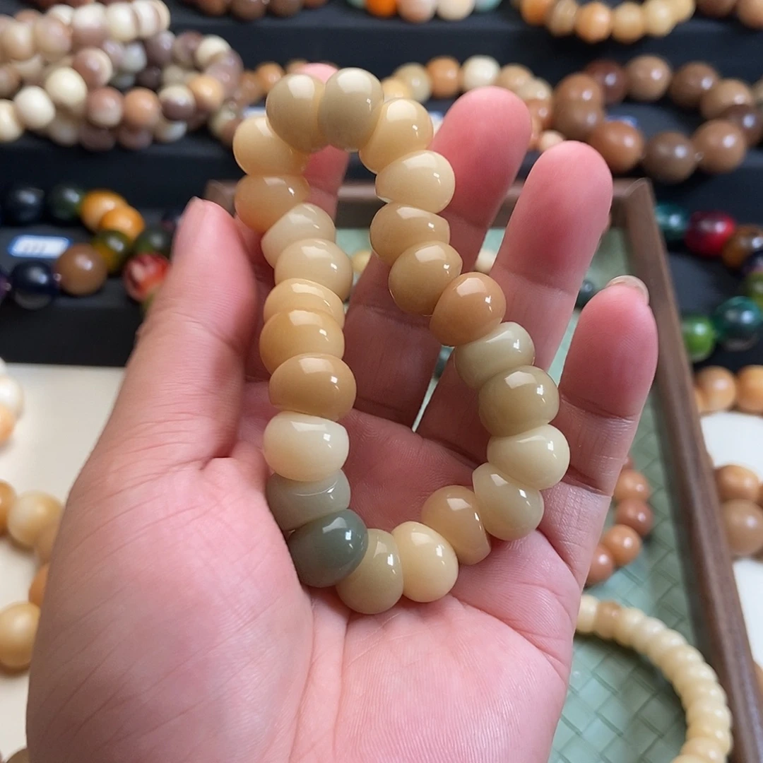 吊坠菩提根/象牙果14mm蒜瓣大肠
