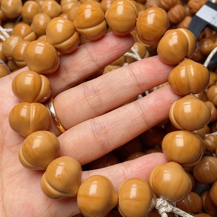 手串猴头核桃彩****⁸18手工柯基