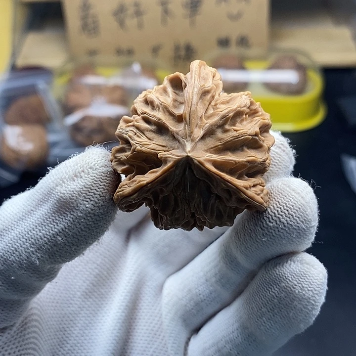 仅***喜文玩核桃吊坠瑕疵不退不换