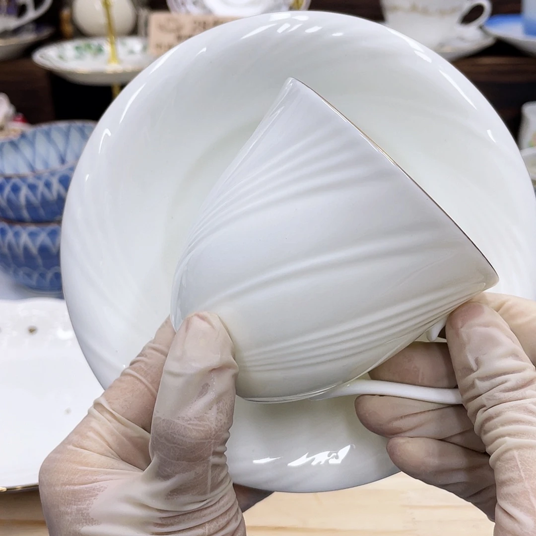 鹿屋家的美丽咖啡杯