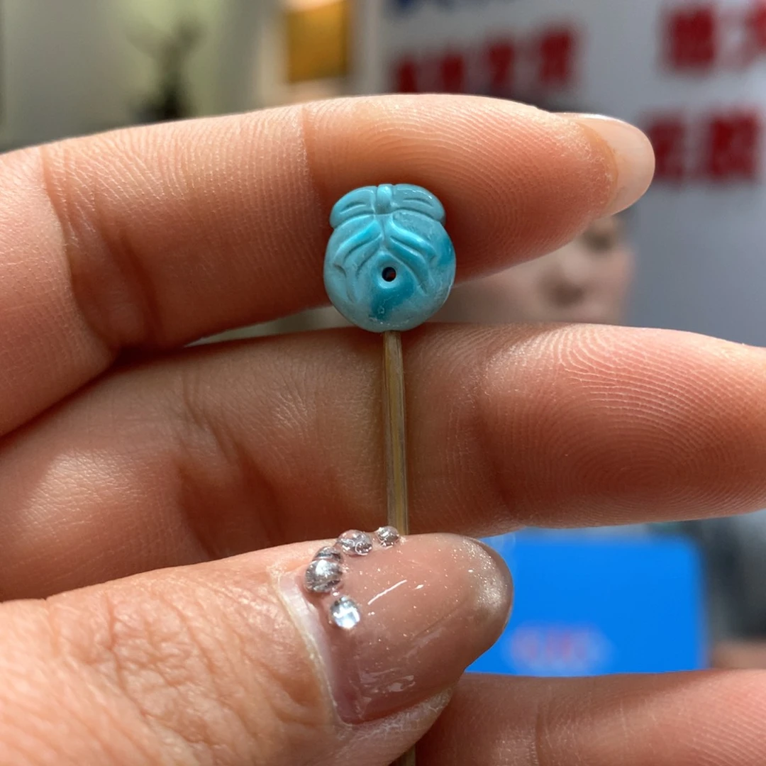 绿松石配饰未镶嵌