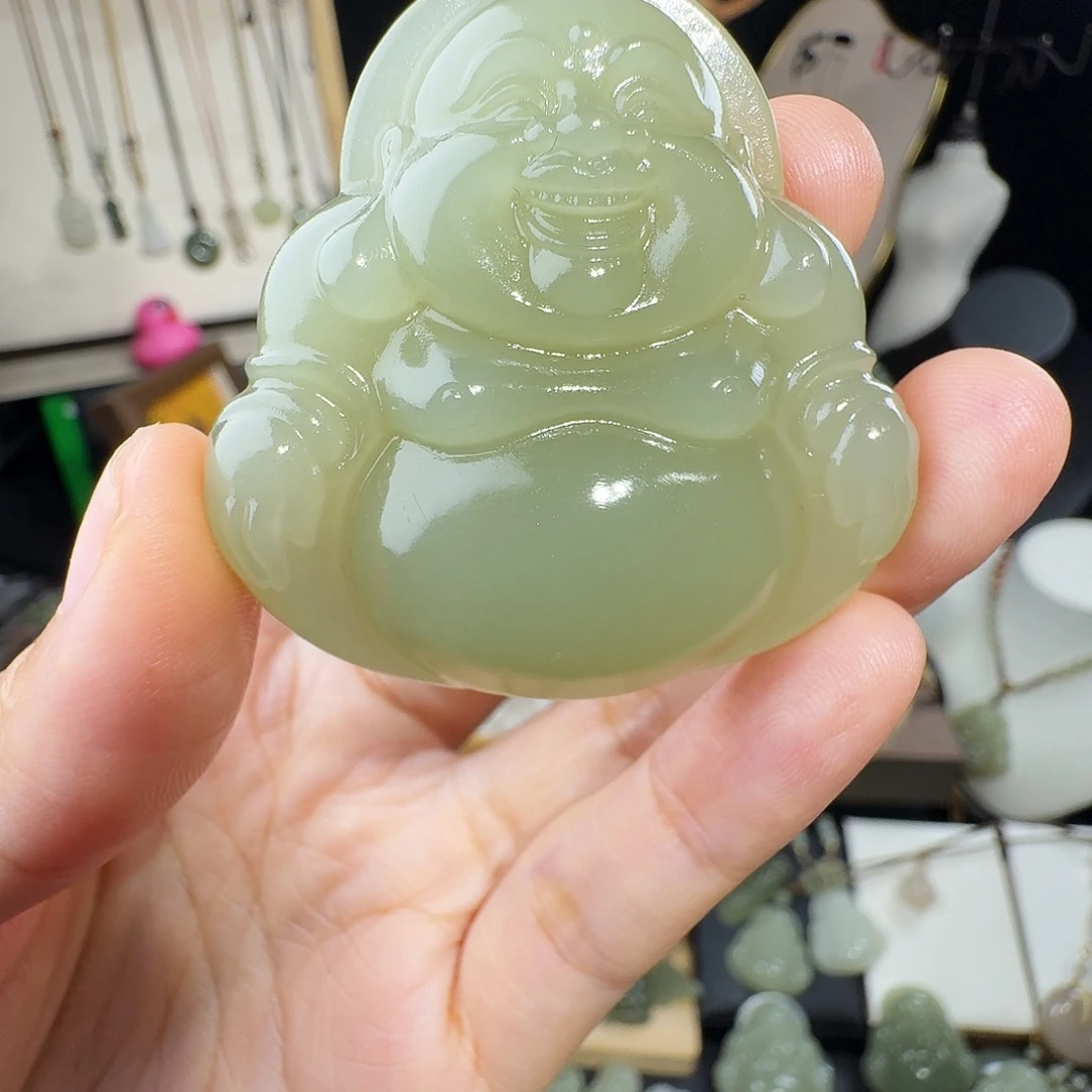 淡***风颈饰未镶嵌和田玉