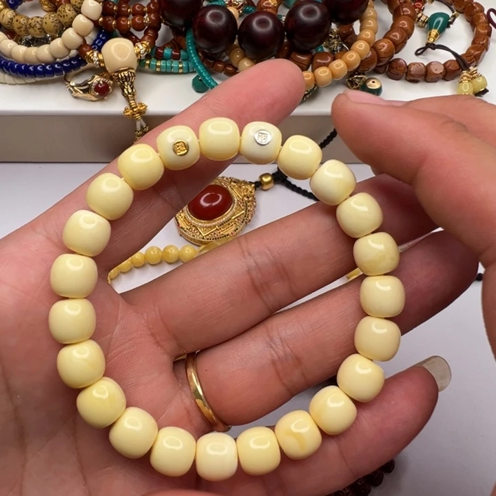 琥珀未镶嵌手链全品