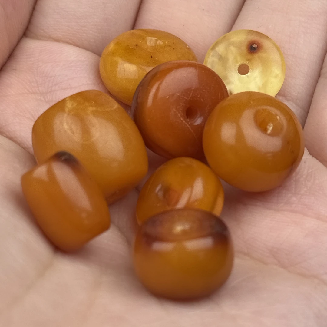 B8657天然蜜蜡 特价橘皮扣子 随机mm支持复检