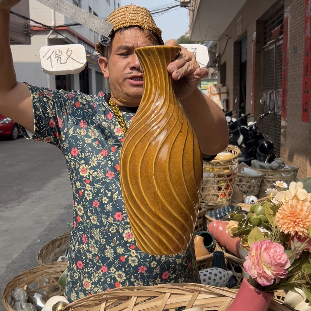 摆件166 号高中低温陶瓷工艺瓶（部分微瑕）