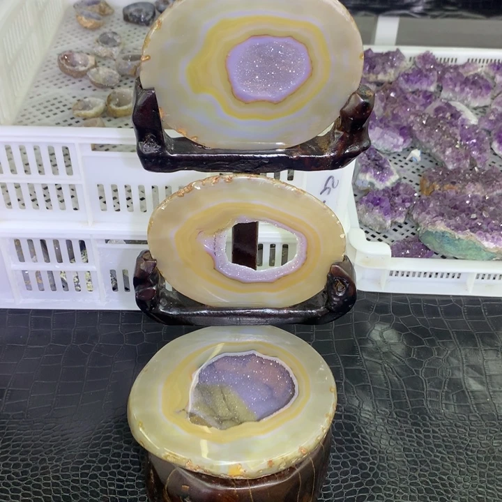 水晶福利彩晶盆未镶嵌