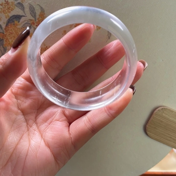 石英质玉未镶嵌手镯51-52