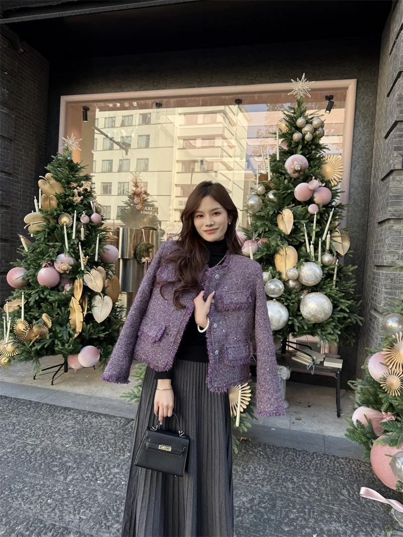 2025冬季新款亮丝羊毛时尚气质小香风圆领粗花呢高级感羽绒外套