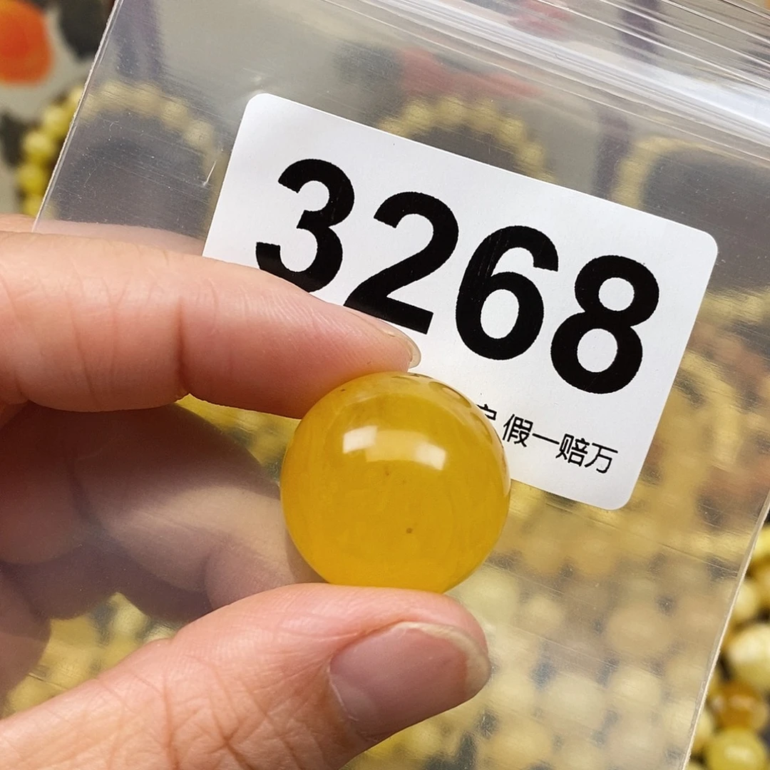 琥珀未镶嵌珠宝奇石22