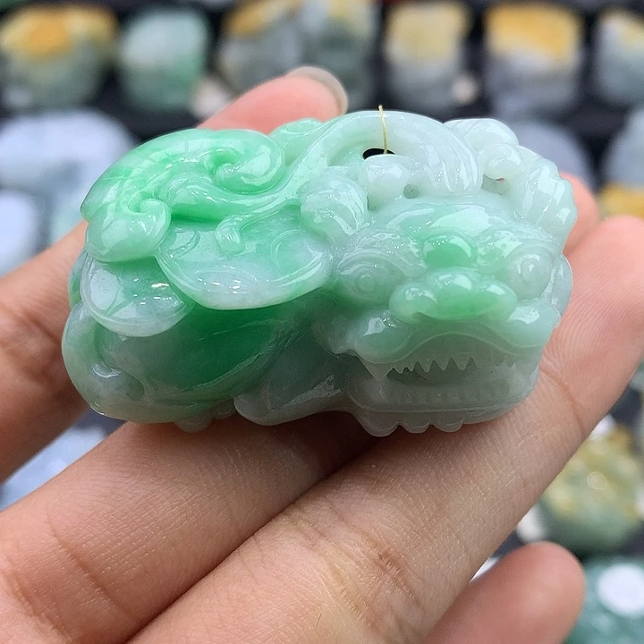 知***福颈饰未镶嵌翡翠天然缅甸翡翠