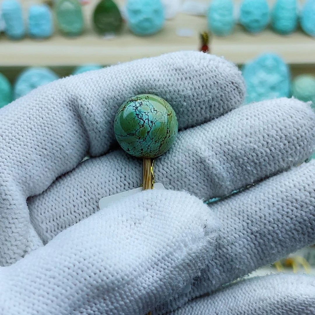 未镶嵌绿松石珠宝奇石