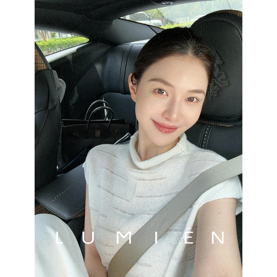 【LUMIEN 新品】“慵懒卷边”半高领100纯羊毛针织衫LX5HTT077