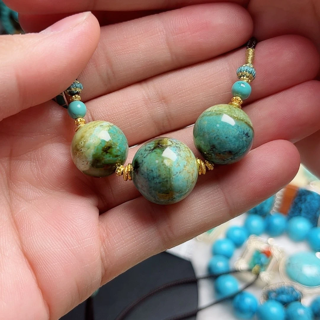 未镶嵌绿松石珠宝奇石