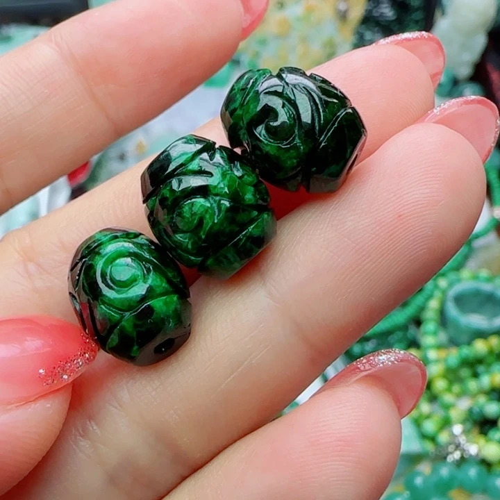 颈饰未镶嵌翡翠天然A货多样年发一个