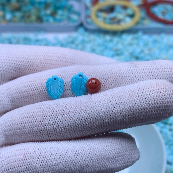 南红玛瑙未镶嵌珠宝奇石