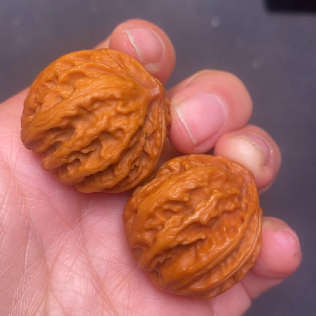 文玩核桃把件秦岭核桃