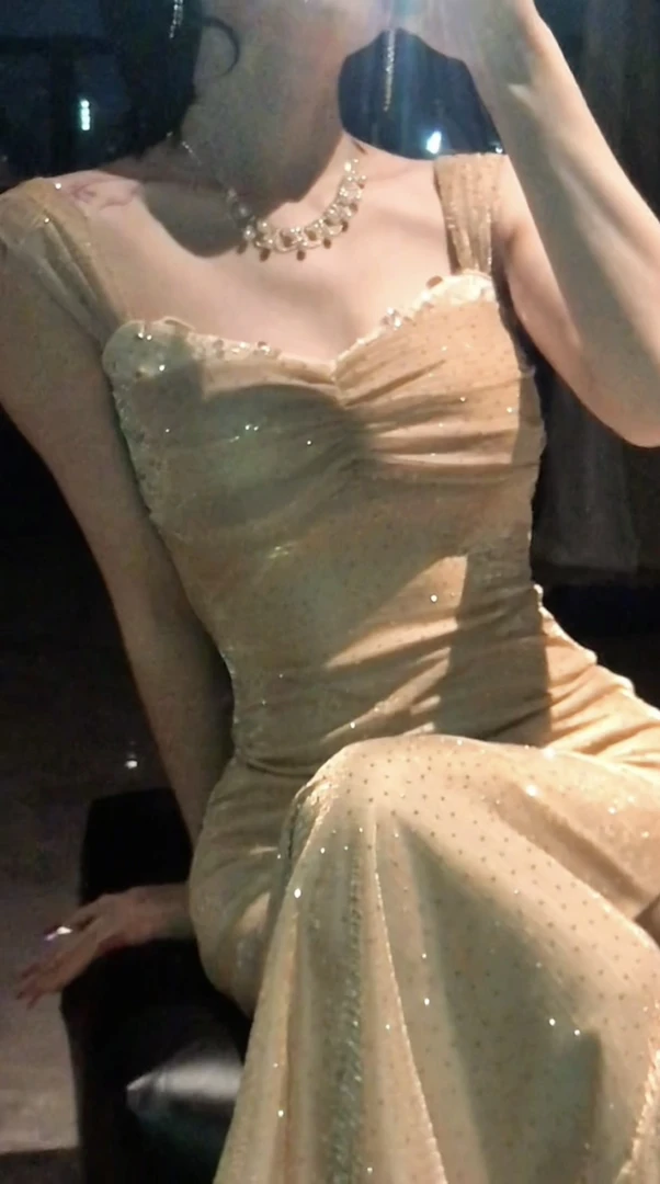 【藏玉白】法式优雅纯色吊带款高级感晚礼服连衣裙-QQ-000167