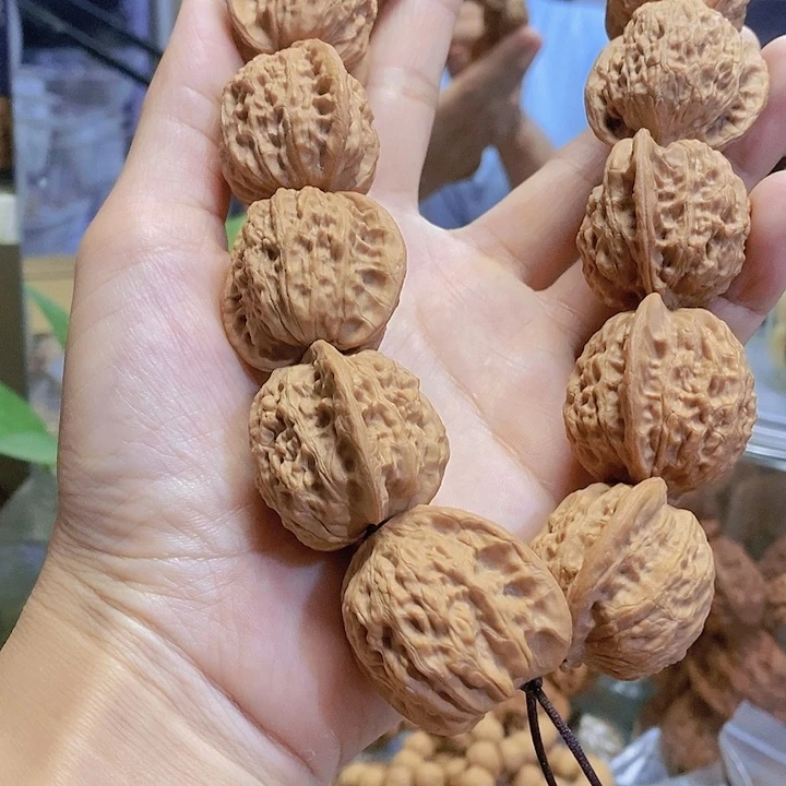 【闪购商品】核桃把件34崔凯手持